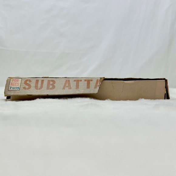 Vintage 1965 Sub Attack Board Game Milton Bradley 100% Complete - Picture 6 of 9